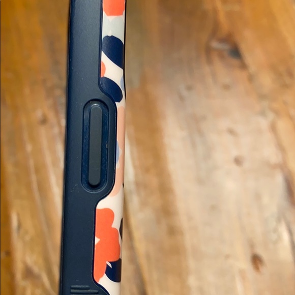 iPhone 11 Pro Max case - Picture 10 of 11